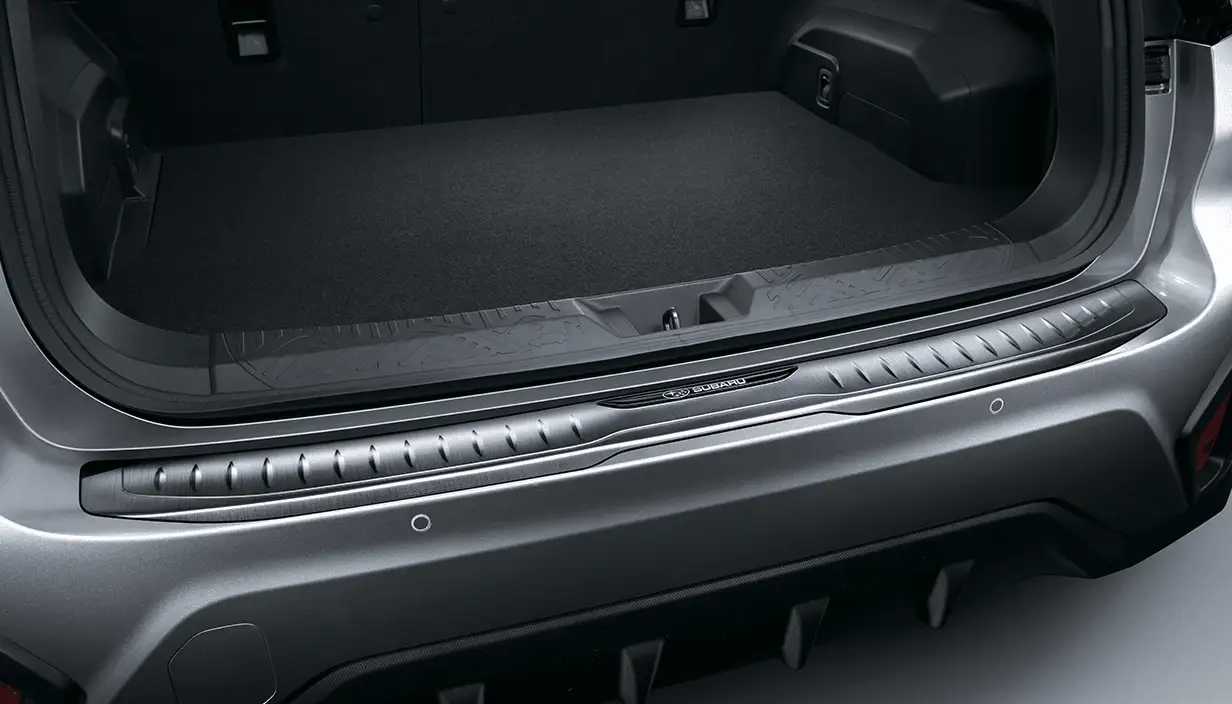Cargo Step Panel - (Stainless)