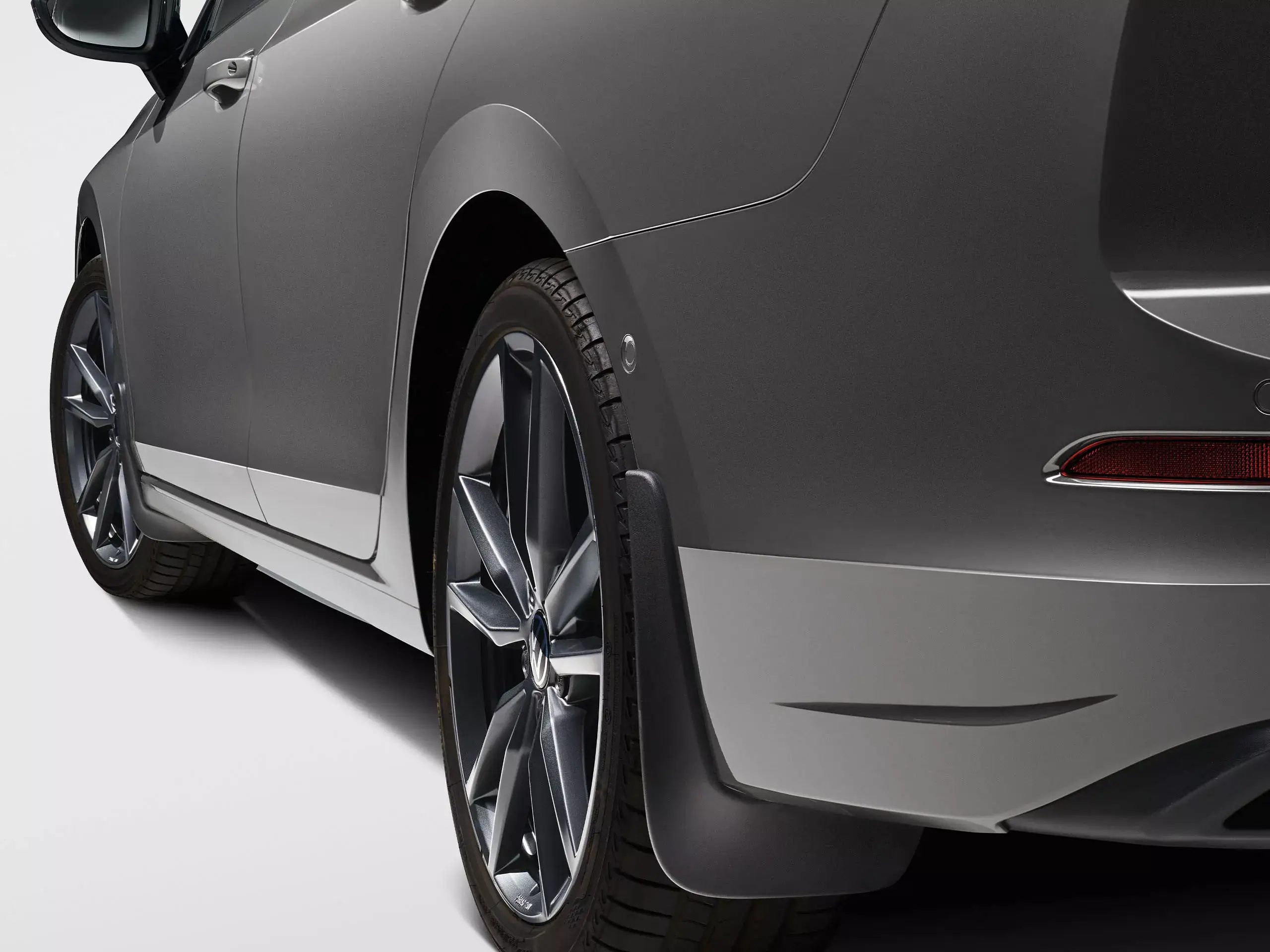 Mudflaps, Front (Not for R-line)