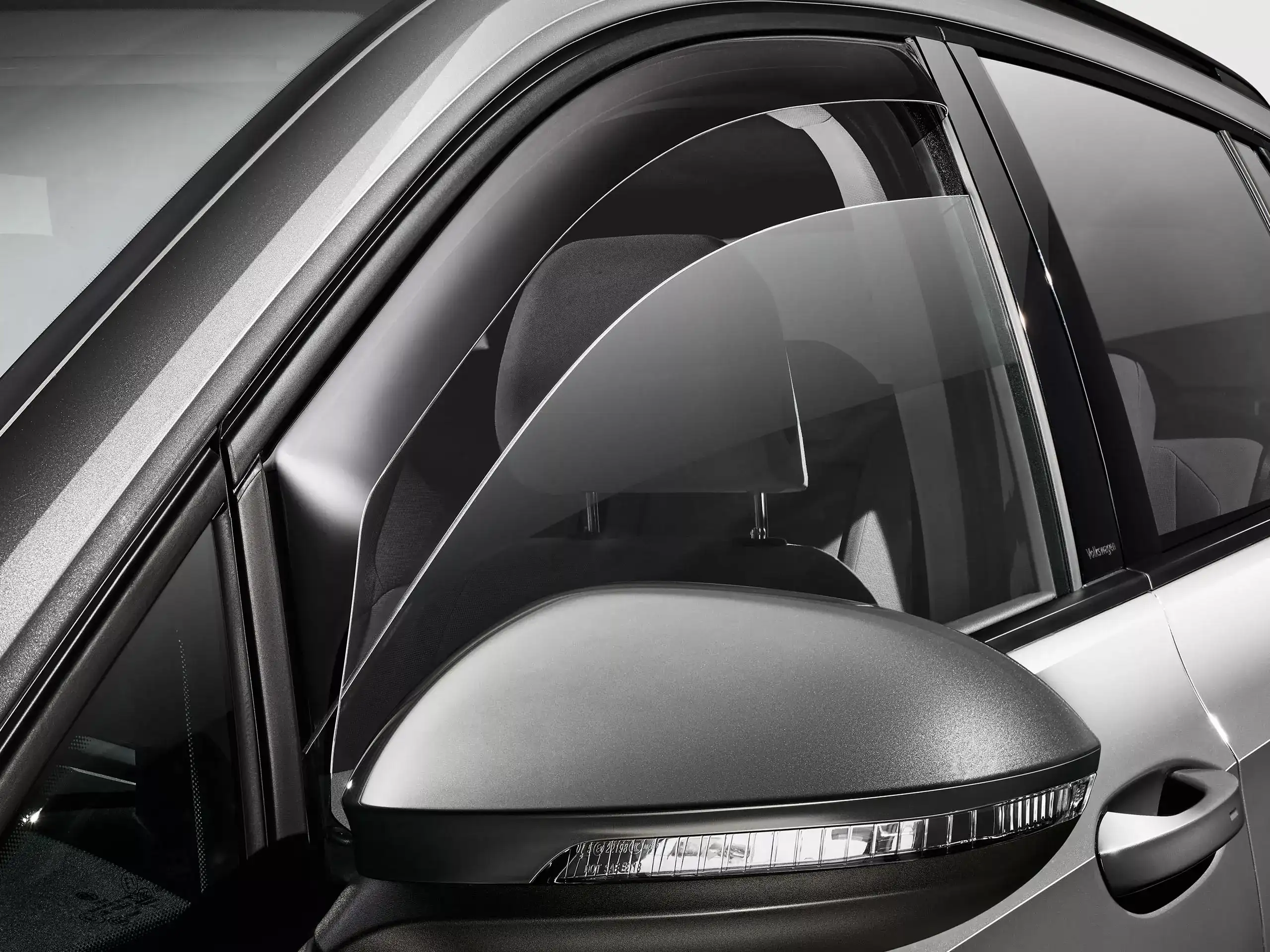 Slimline weathershields