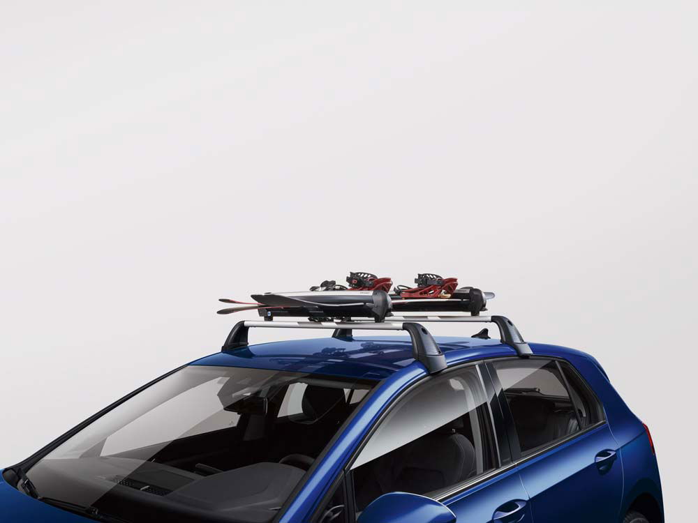 Standard Ski and snowboard carrier (4 Pairs of Skis or 2 Snowboards)