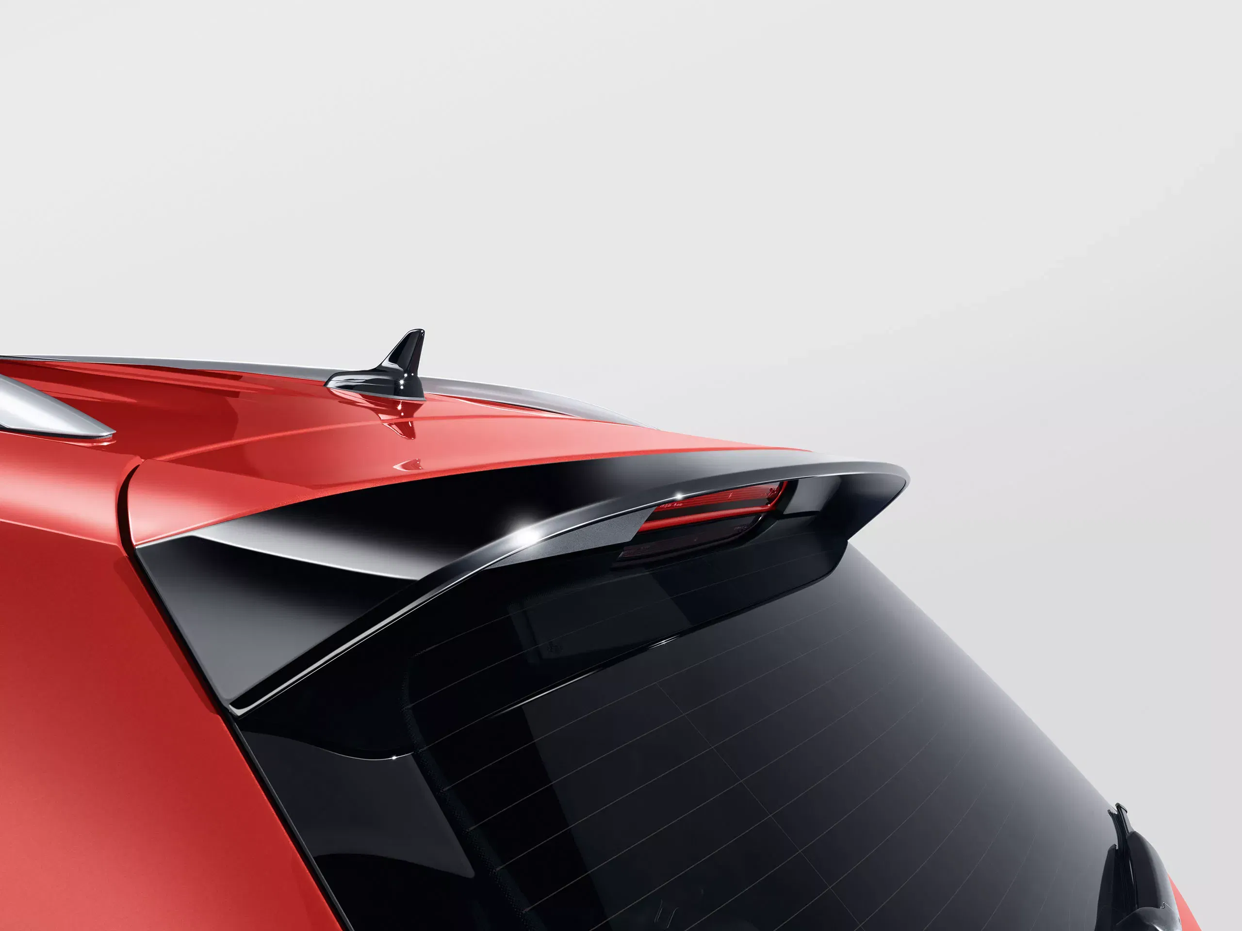 Black rear spoiler (Not in R-line)