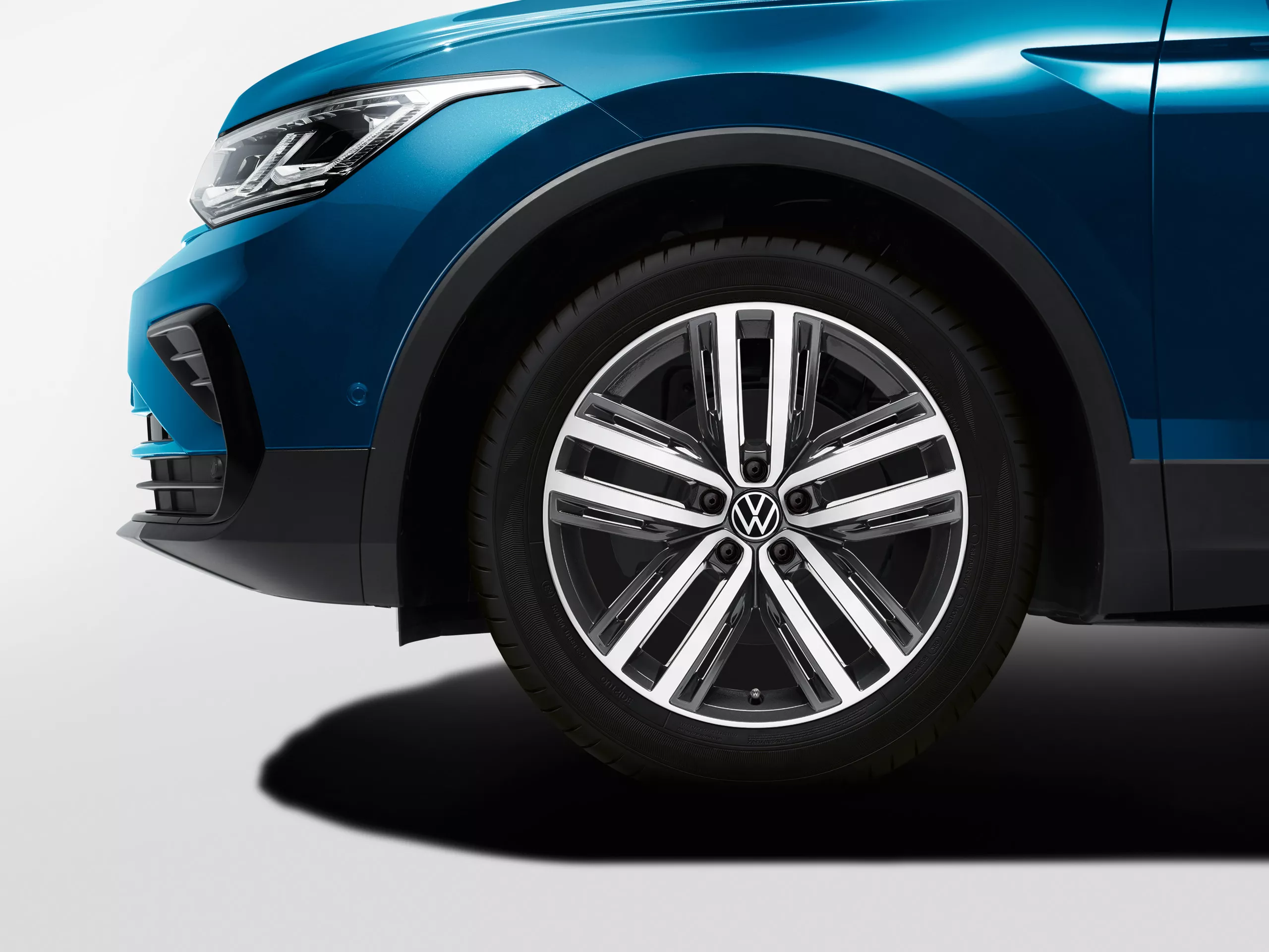 Auckland Alloy Wheel