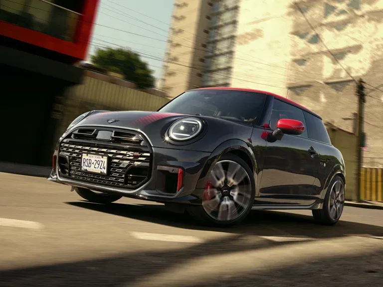 5.99%p.a. MINI Lease Offer