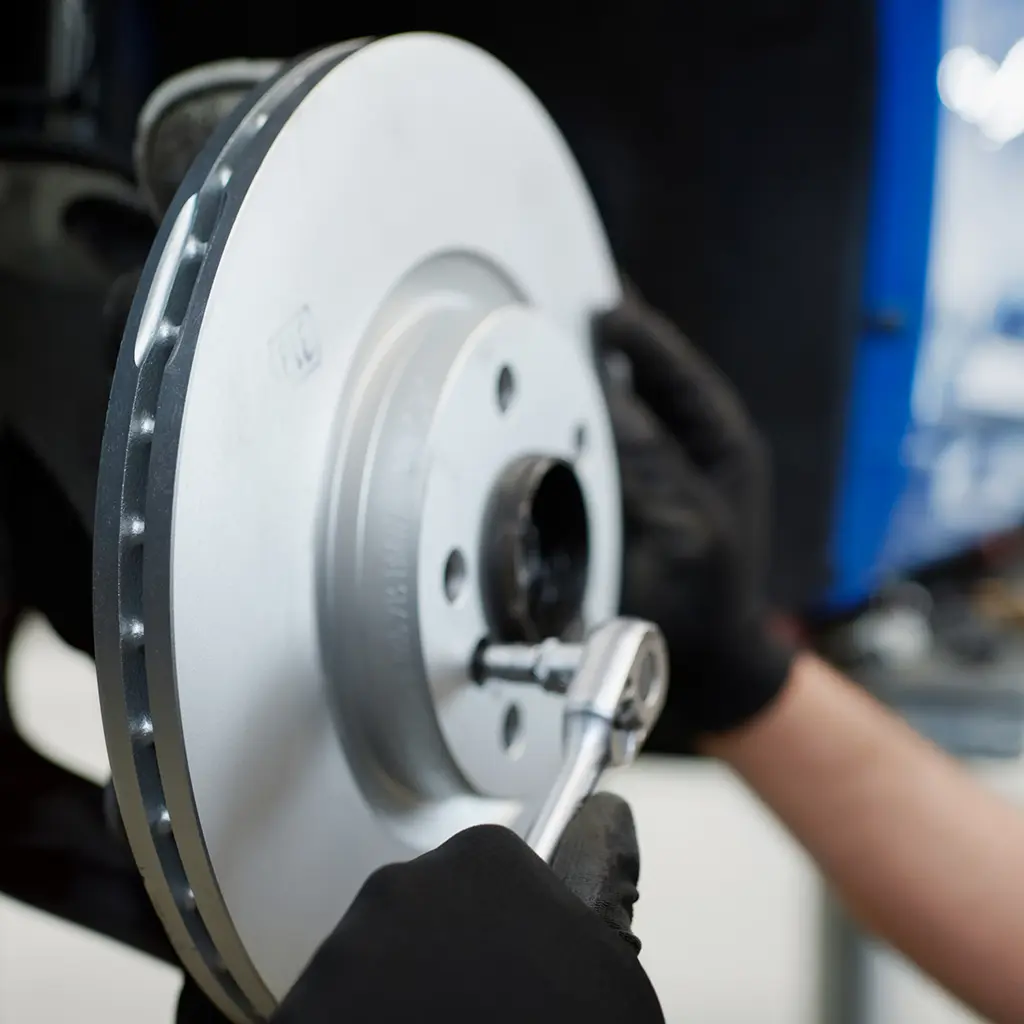Optimum braking: brake discs and pads