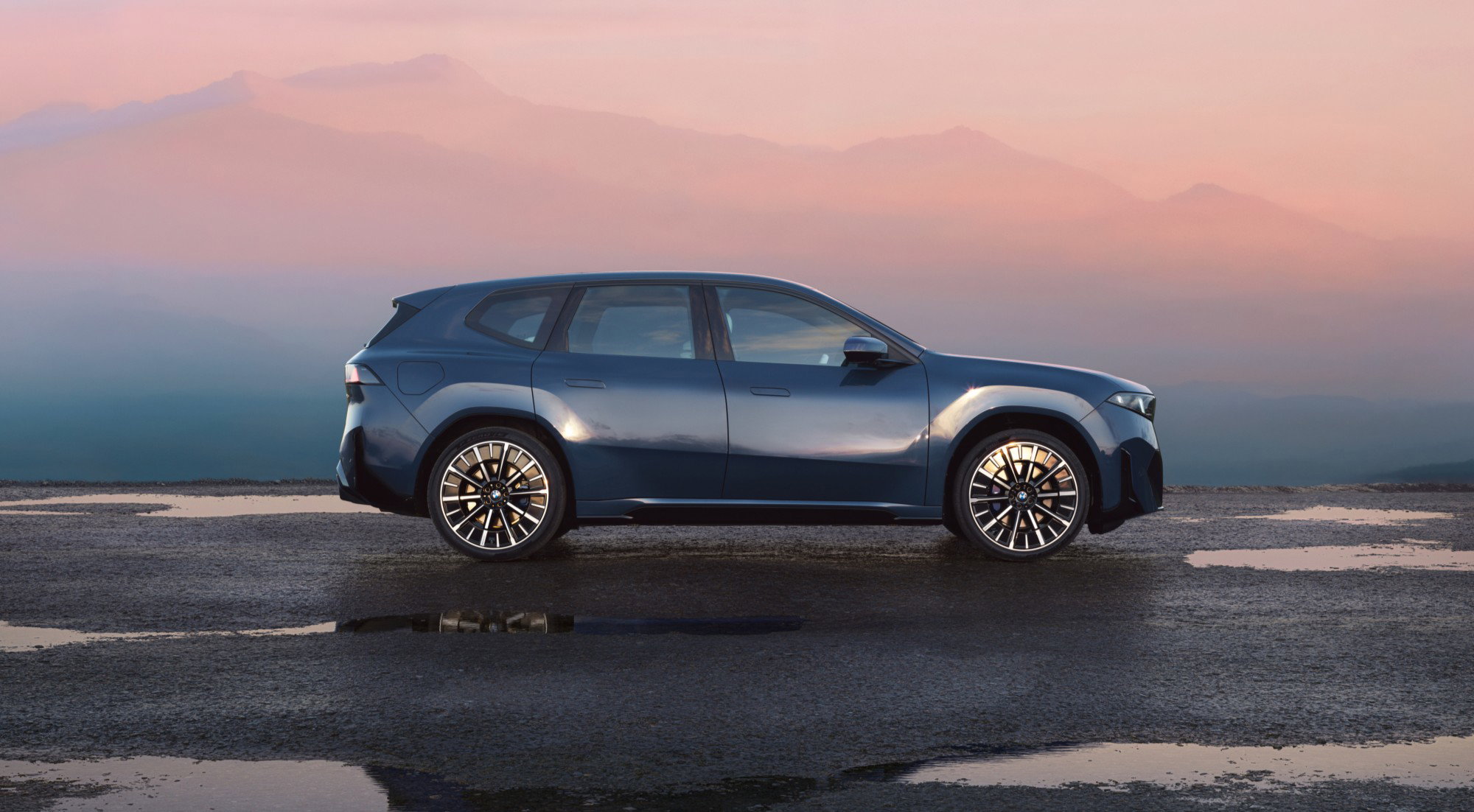 THE NEW BMW iX3