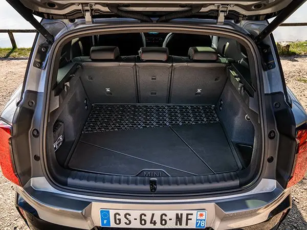 MINI Brake Pads Service