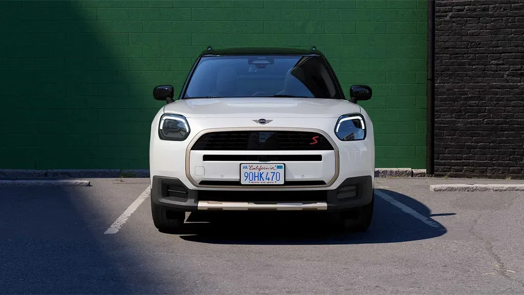 Contact our MINI Finance specialist