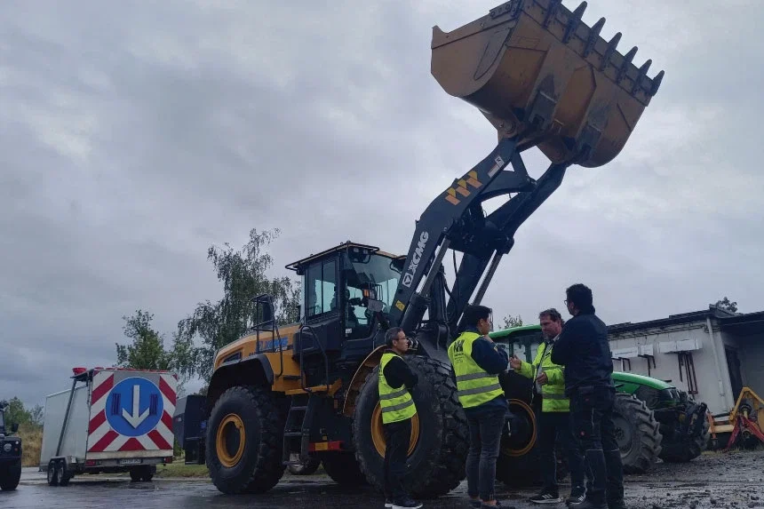 XC968 Electric Wheel Loader