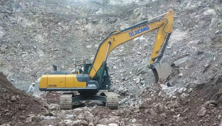 XE245DK Excavator
