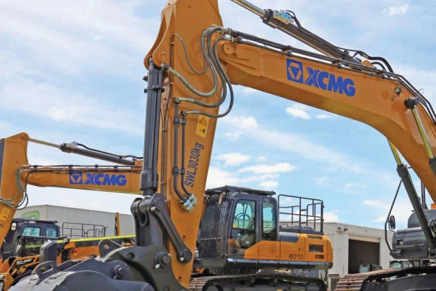 XE245LC Excavator