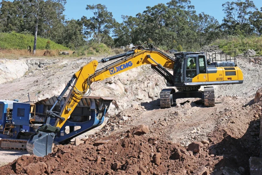 XE370D Excavator
