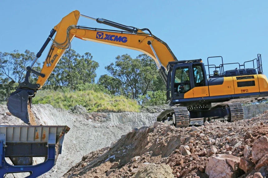 XE380LC Excavator