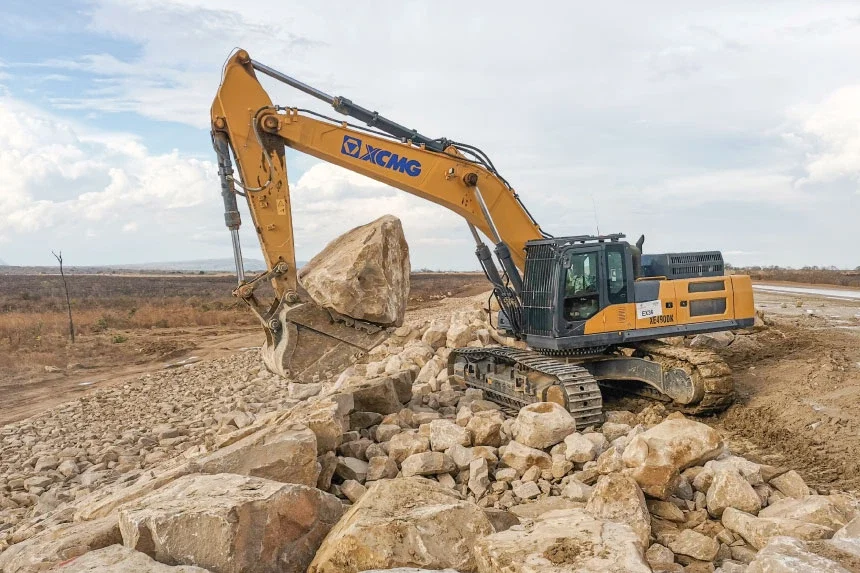 XE490DK Excavator