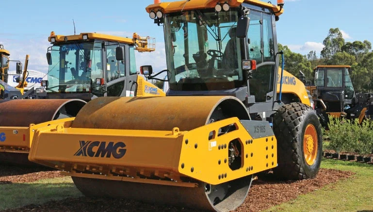 XS165 / XS165PD Vibratory Roller