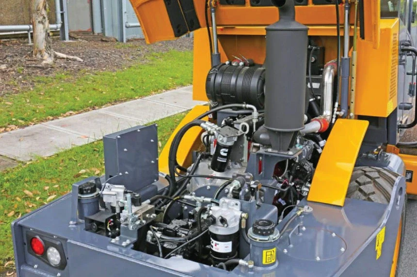 XS83 / XS83PD Vibratory Roller