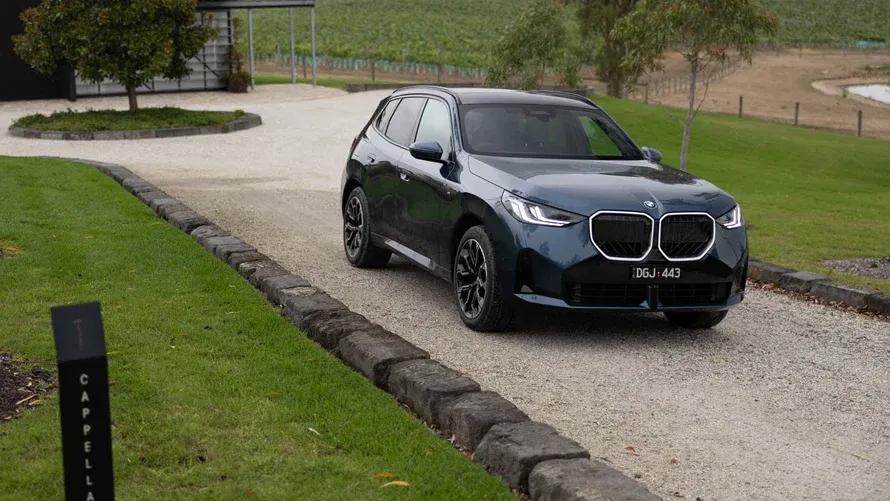 ENJOY THE BMW X3 AT 6.99%.