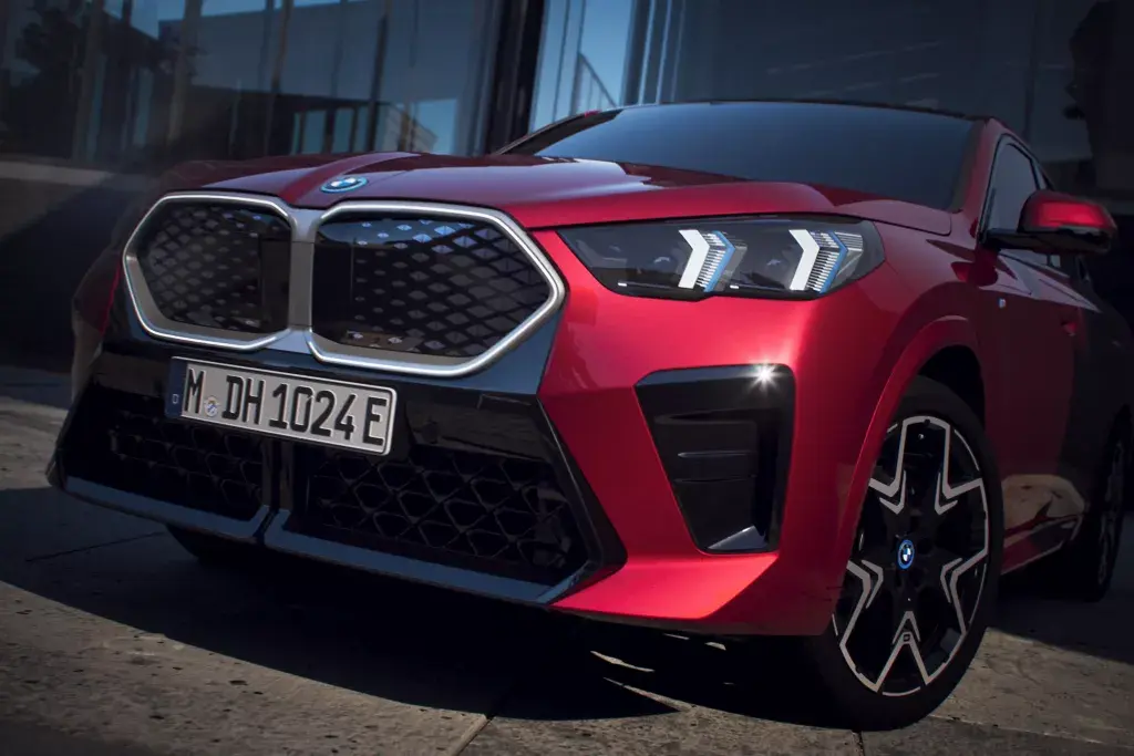 BMW iX2