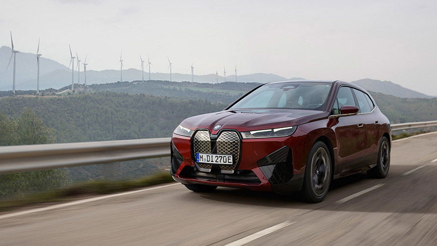 BMW iX