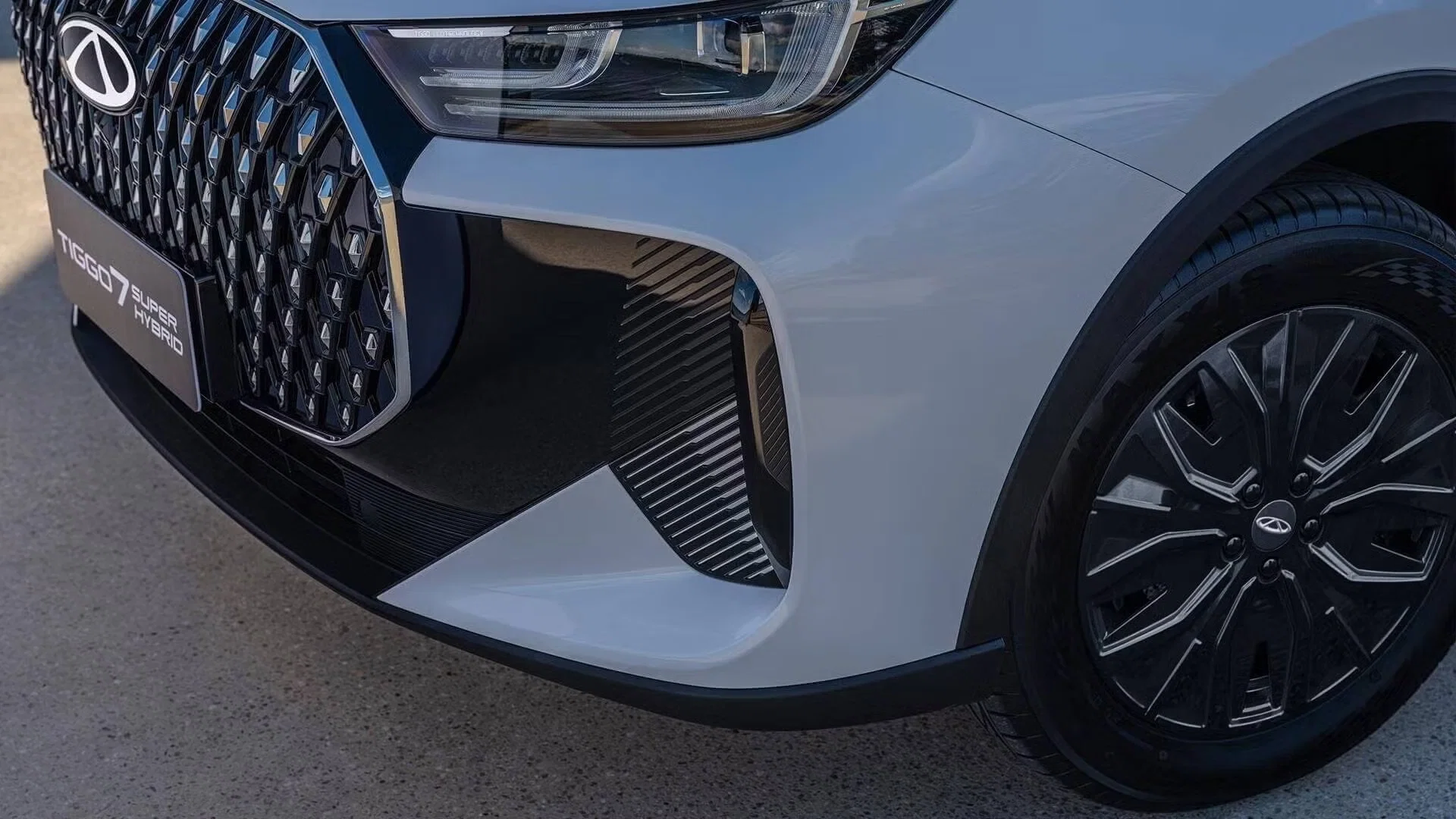 Tiggo 7 Super Hybrid Performance Banner