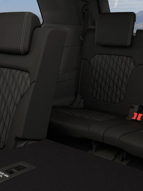 Ford Everest second-row seats and legroom