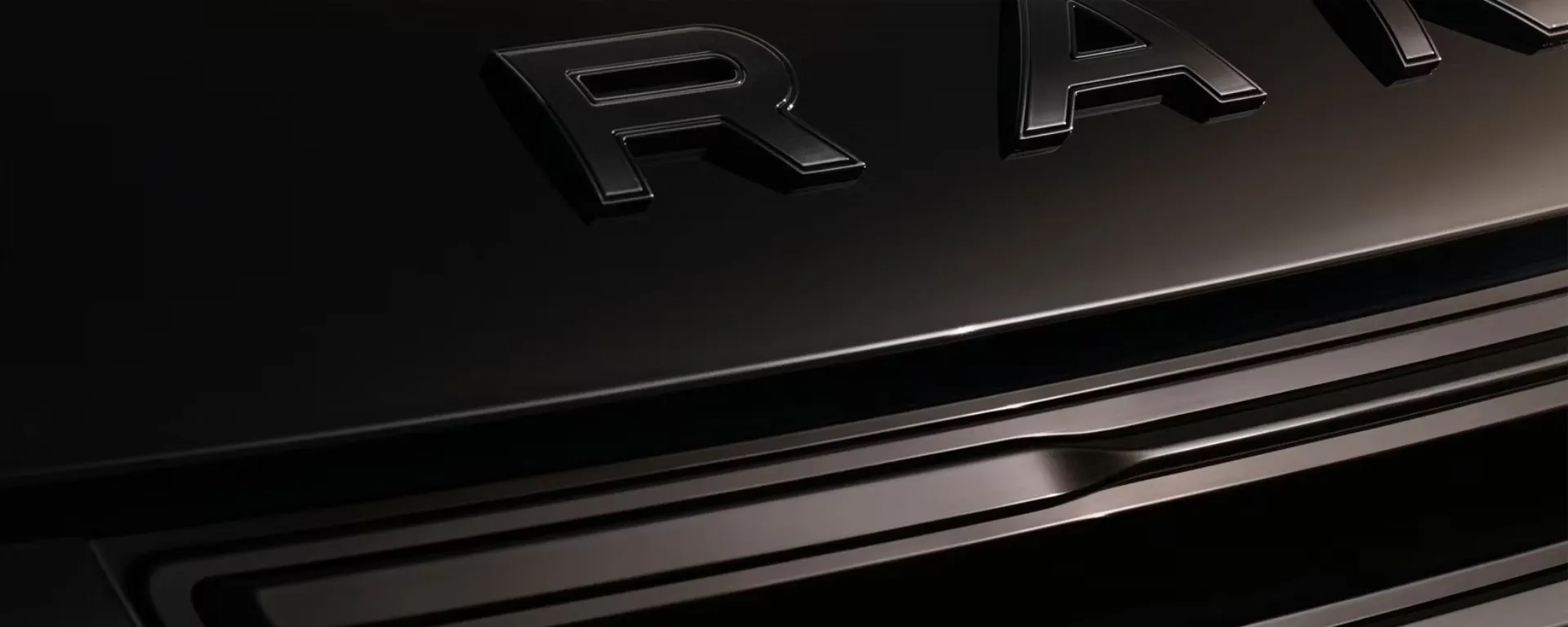 Range Rover SV