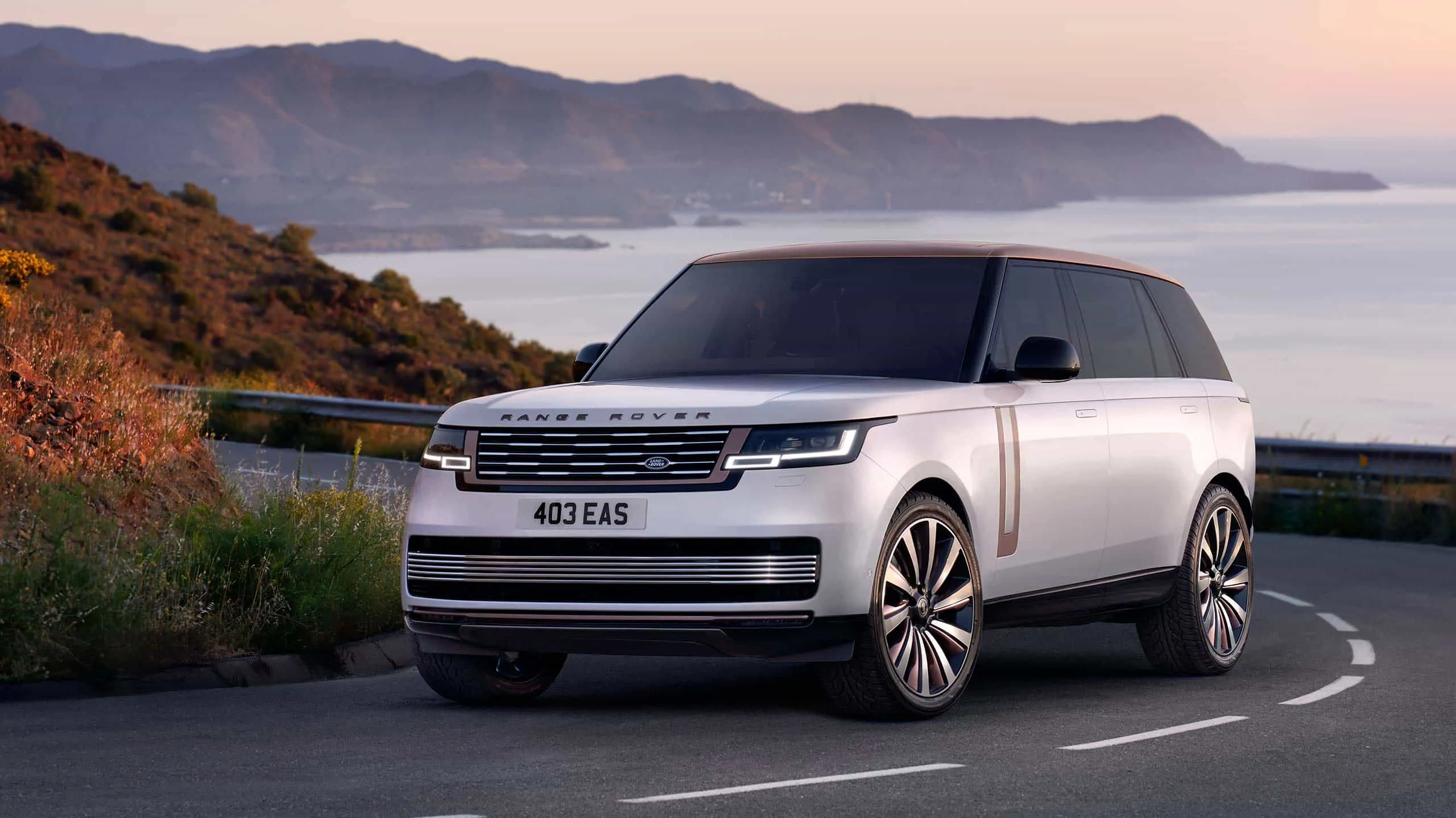 Range Rover SV