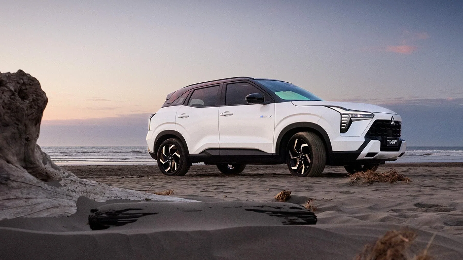 Outlander Sport HEV