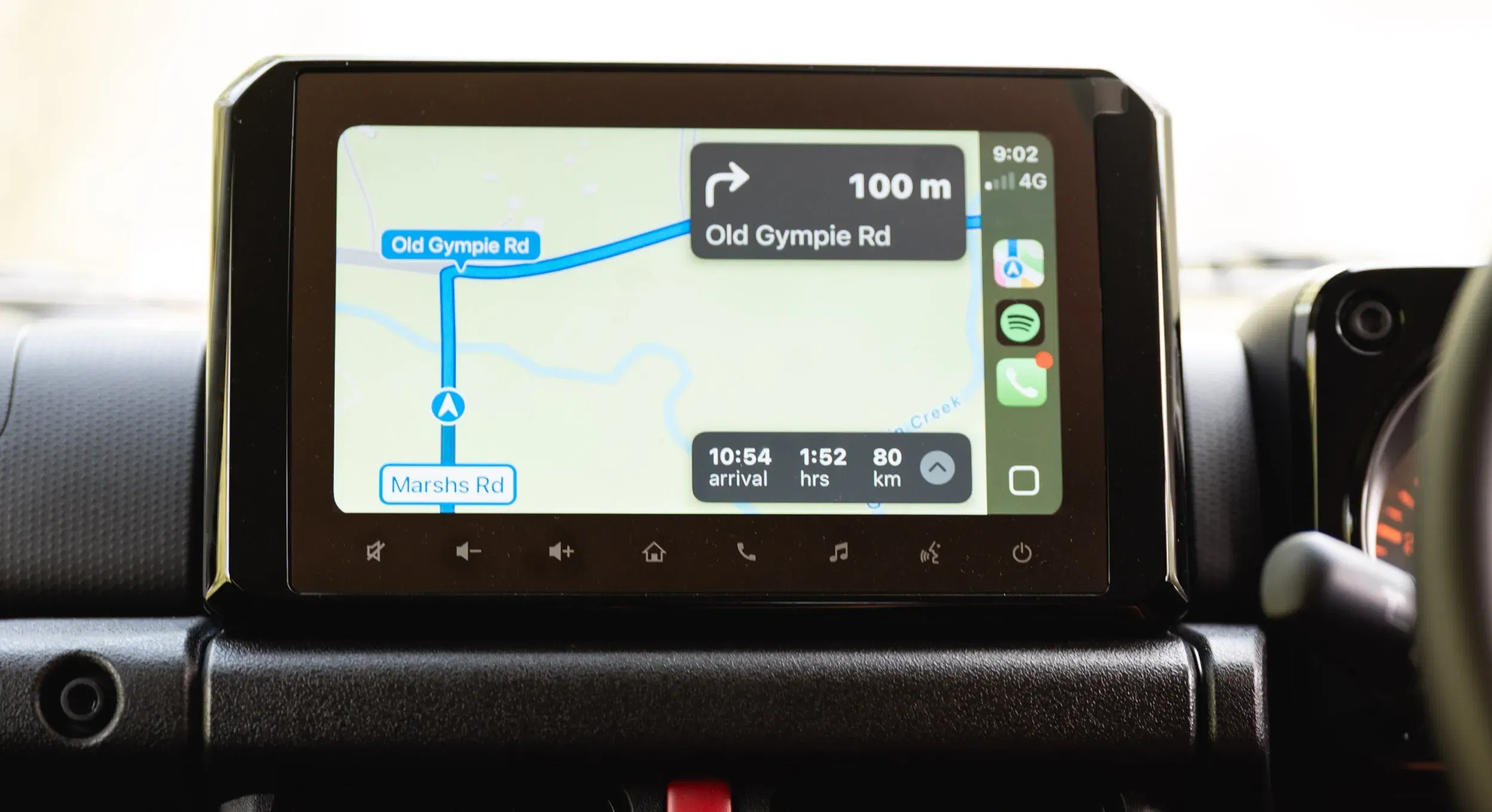 Jimny touchscreen display showing maps and apps