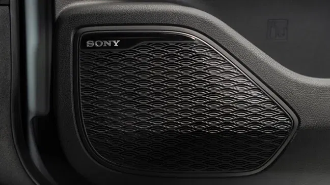Omoda E5