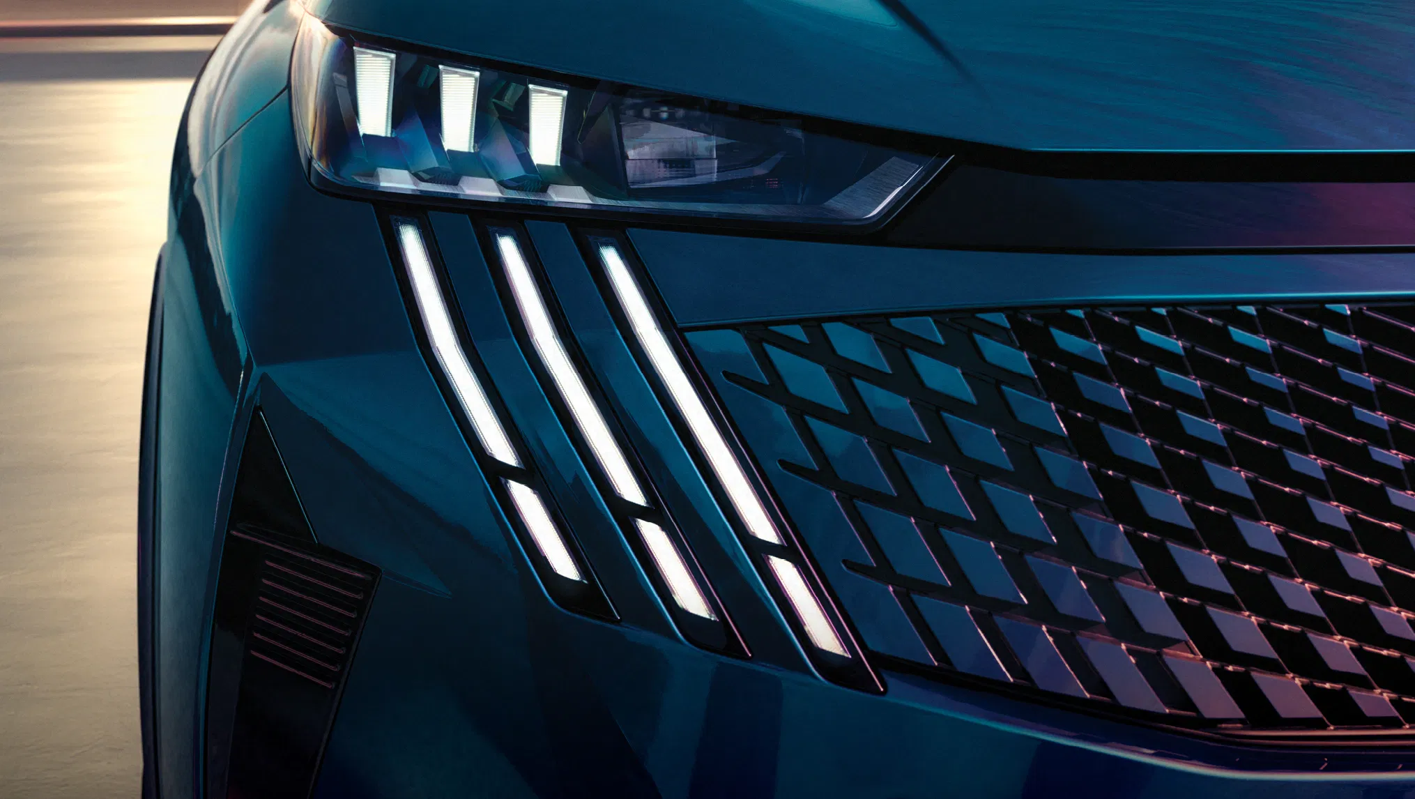 3008 Hybrid SUV