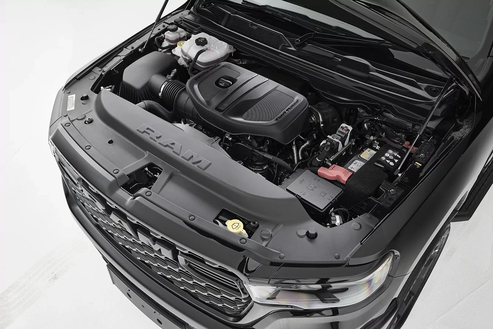 1500 Express Black Edition Hurricane
