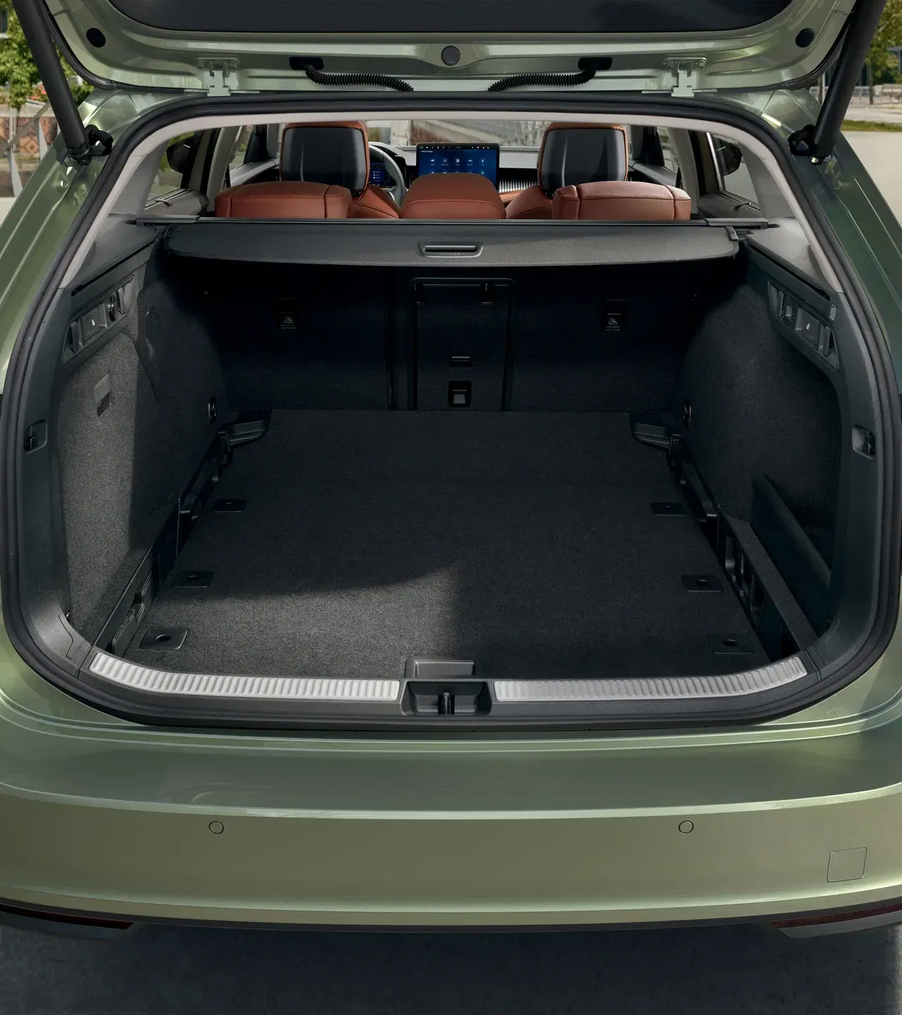 Superb Wagon