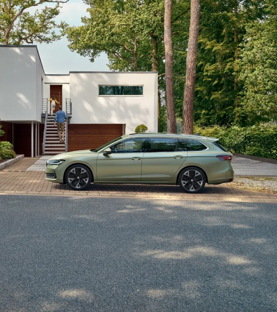 Superb Wagon
