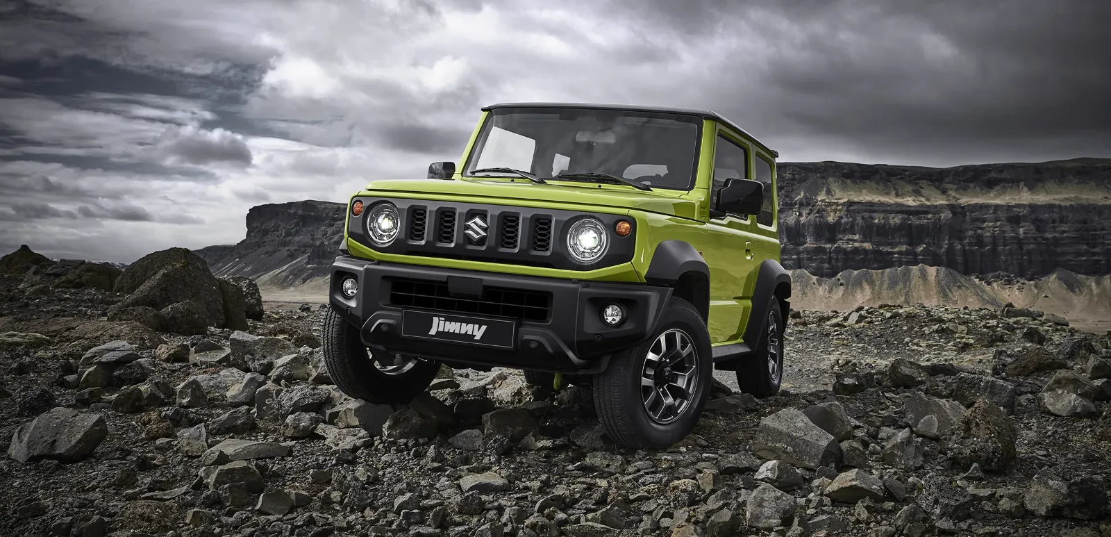 Suzuki Jimny climbing steep rocky hills