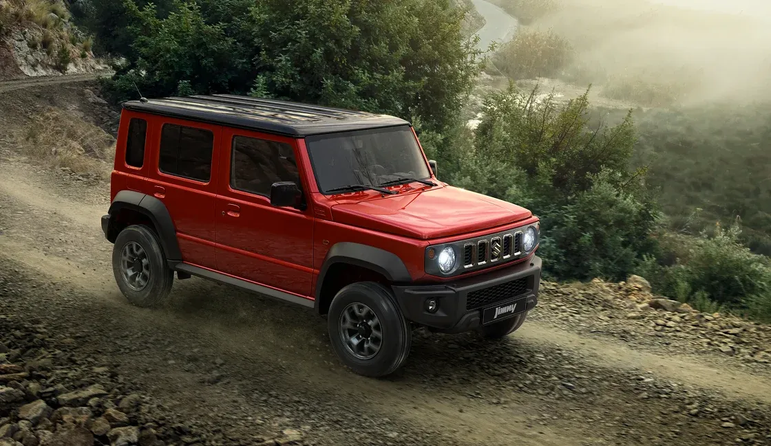 Jimny interior showing auto and manual gear options