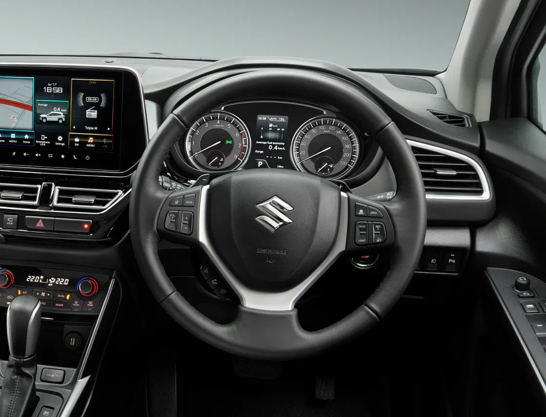 S-CROSS automatic transmission with paddle shifters for sporty driving