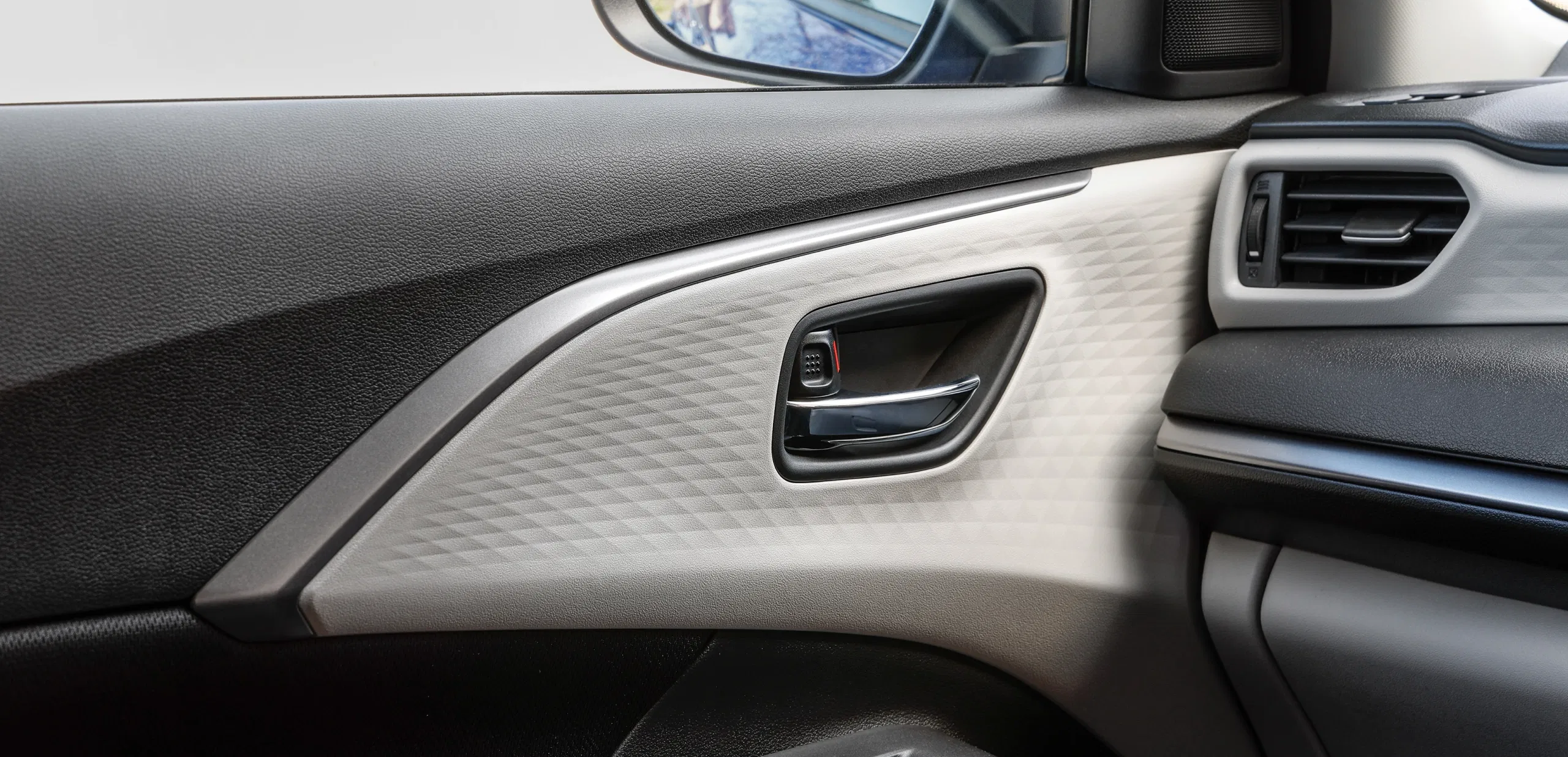 Swift Hybrid