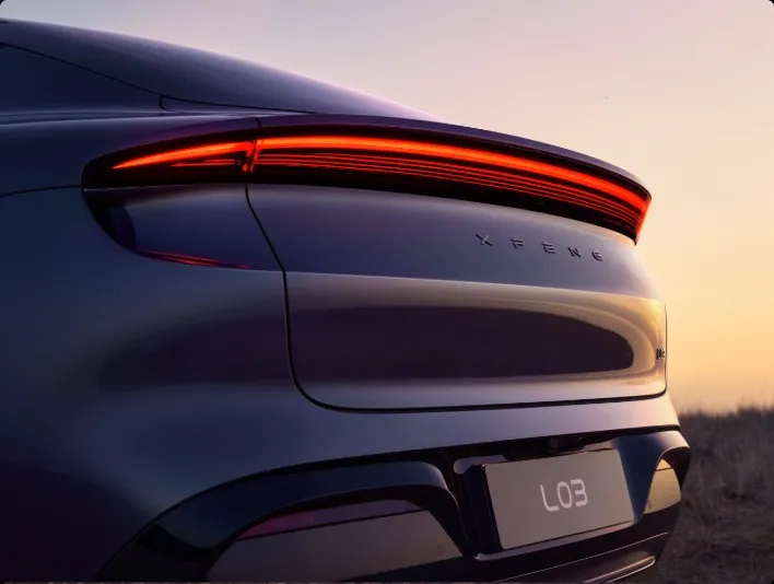 L03