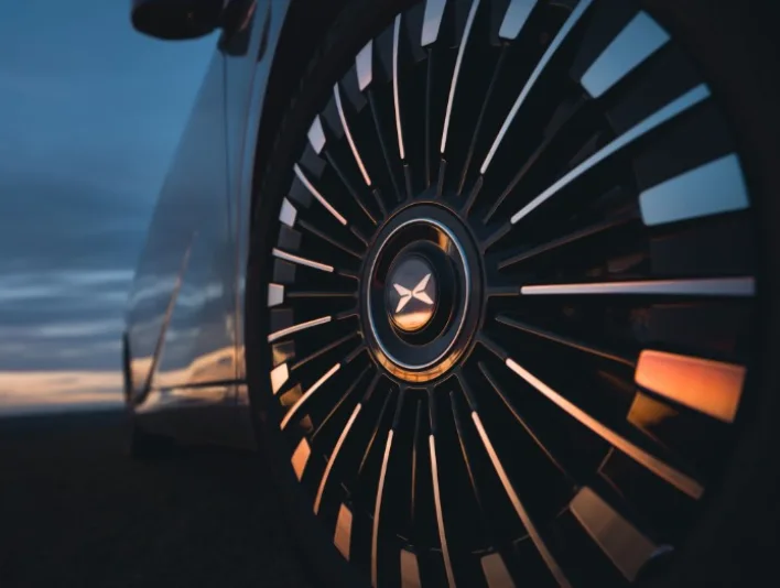 X9