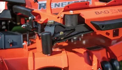 FLIP-UP FLOORBOARD WITH PREMIUM NO-SLIP RUBBER MAT