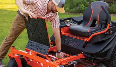 FLIP-UP FLOORBOARD WITH PREMIUM NO-SLIP RUBBER MAT