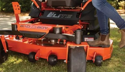 ALL-STEEL, ALL-WELDED DECK CONSTRUCTION