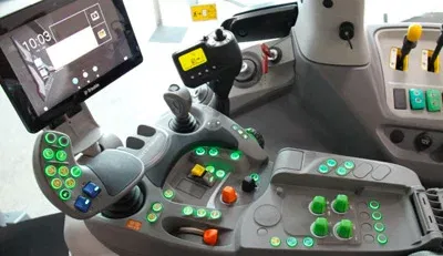 MaxCom Armrest Control