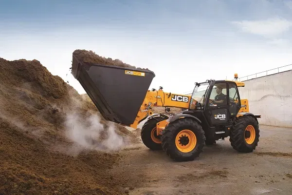 560-80 AGRI Telehandler