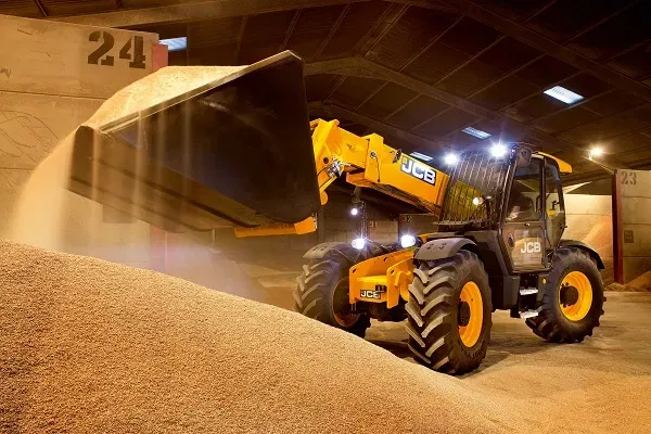 560-80 AGRI Telehandler